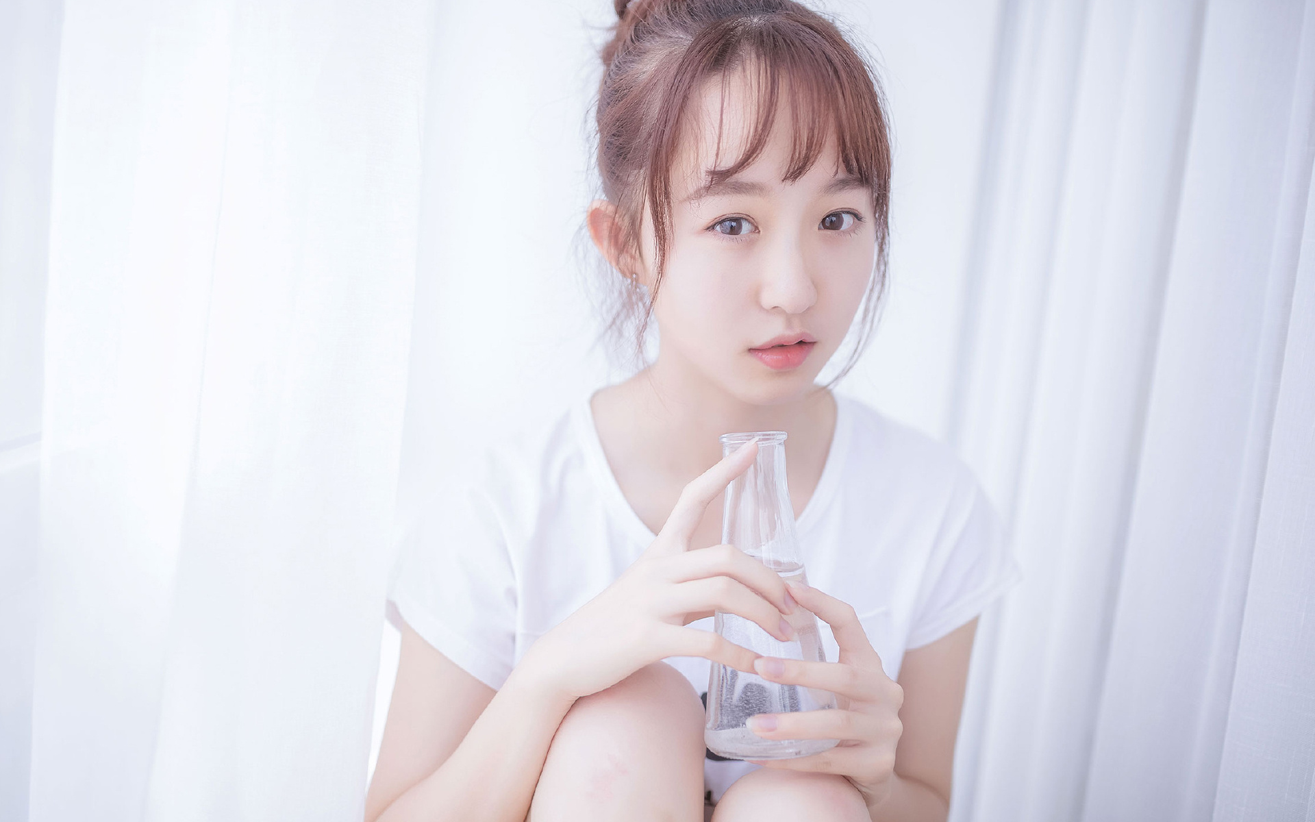 马竞主场4-2战胜巴拉多利德,西甲积分榜排名第三,马竞4231